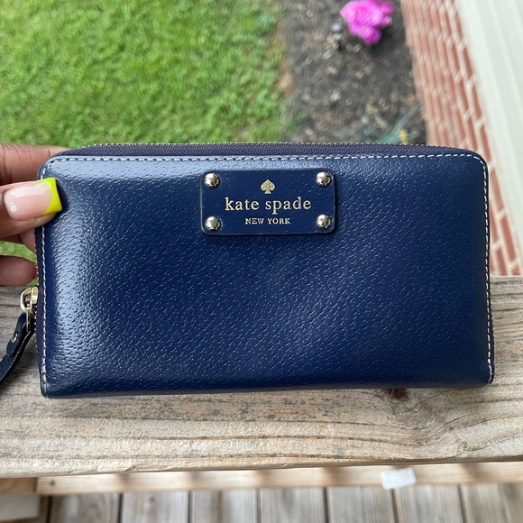 kate spade Handbags - Kate Spade navy blue wallet
